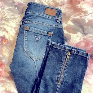 Guess jeans size 24 size 0 | Capri cut blue jeans